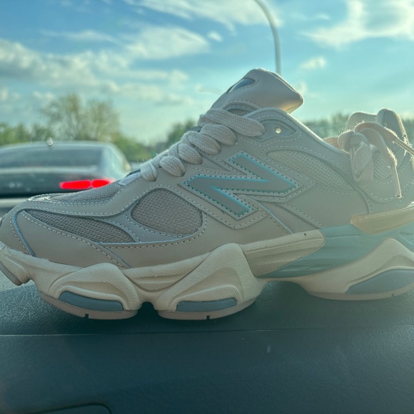New Balance Shoes - New balance 9060